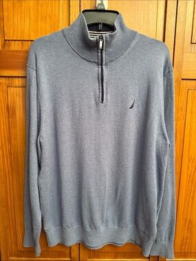Nautica Men's Zip-Neck Sweater in Heather Blue size large NWOT